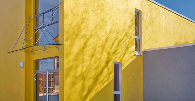 Malertechniken gelbes Haus Bick